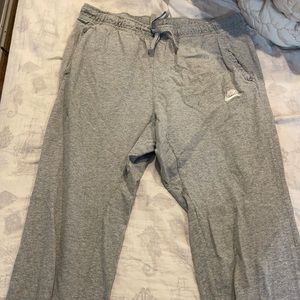 men’s grey nike sweatpants